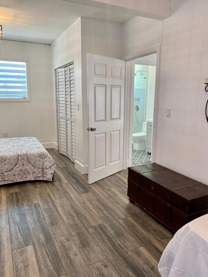 Casa Wellness Apartment Tamiami Luaran gambar
