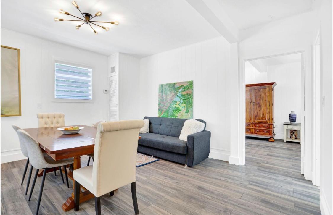 Casa Wellness Apartment Tamiami Luaran gambar