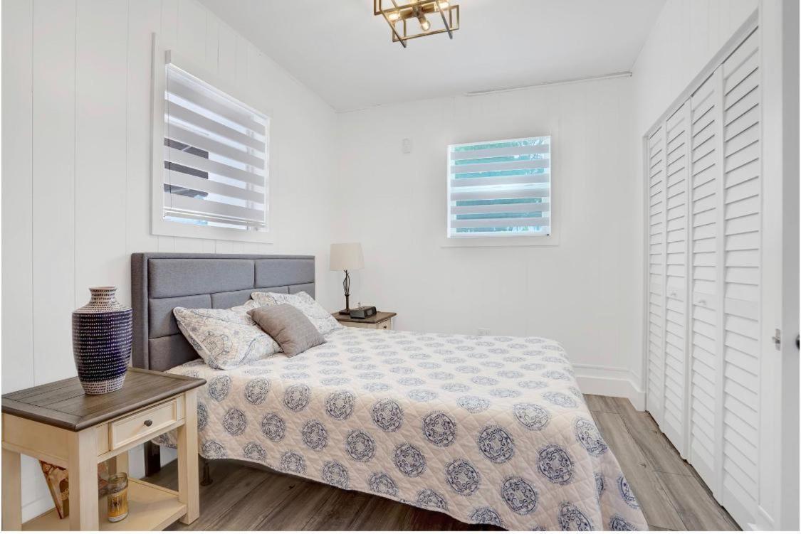 Casa Wellness Apartment Tamiami Luaran gambar