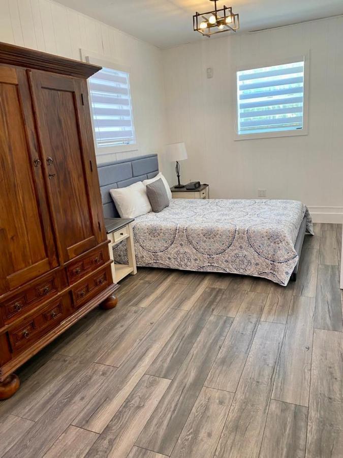 Casa Wellness Apartment Tamiami Luaran gambar